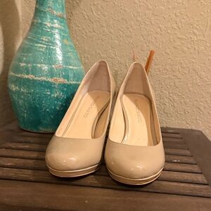 Franco Sarto Women's Beige Heels